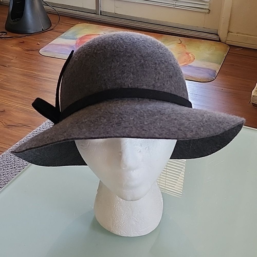 ‎Scala Hand Crafted Wool Hat